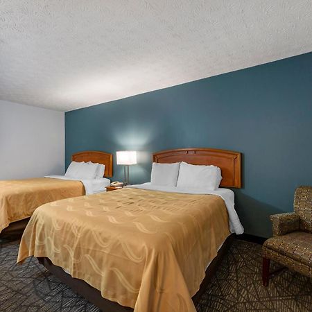 Quality Inn Austintown-Youngstown West Экстерьер фото