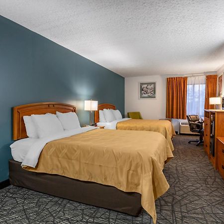 Quality Inn Austintown-Youngstown West Экстерьер фото