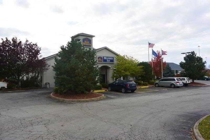 Quality Inn Austintown-Youngstown West Экстерьер фото