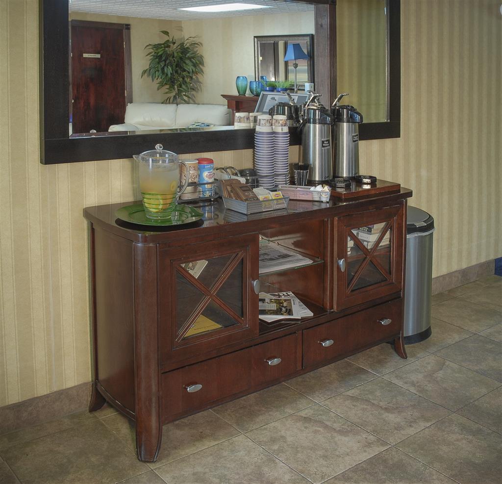 Quality Inn Austintown-Youngstown West Экстерьер фото
