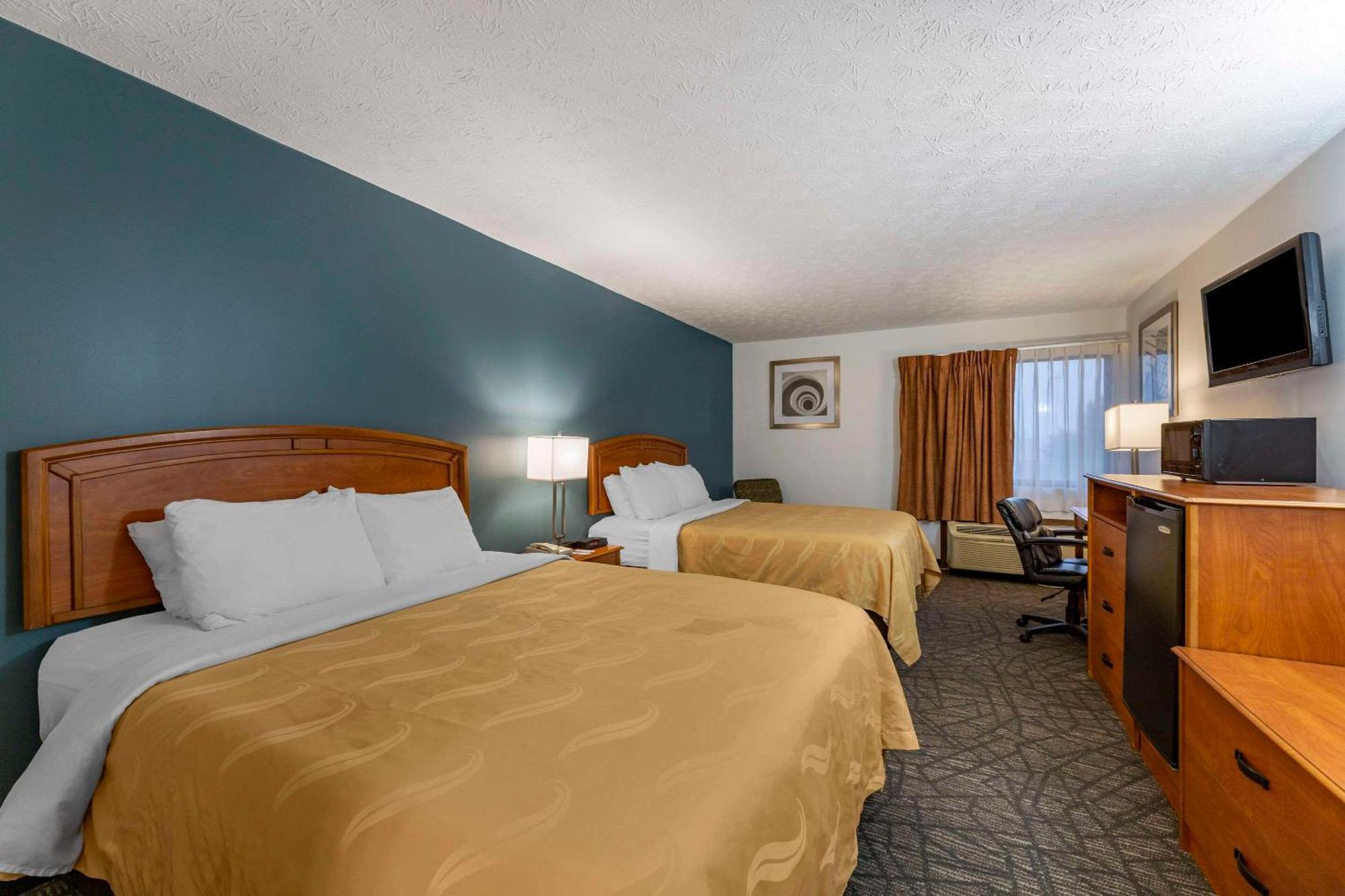 Quality Inn Austintown-Youngstown West Экстерьер фото