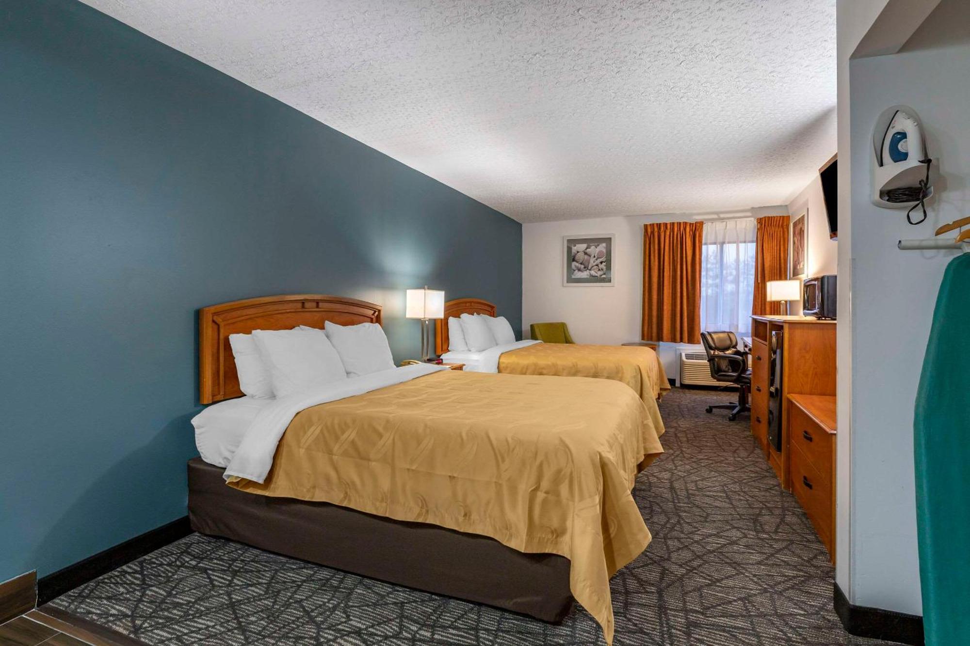 Quality Inn Austintown-Youngstown West Экстерьер фото